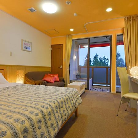 Hotel Casual Euro Нико Екстериор снимка