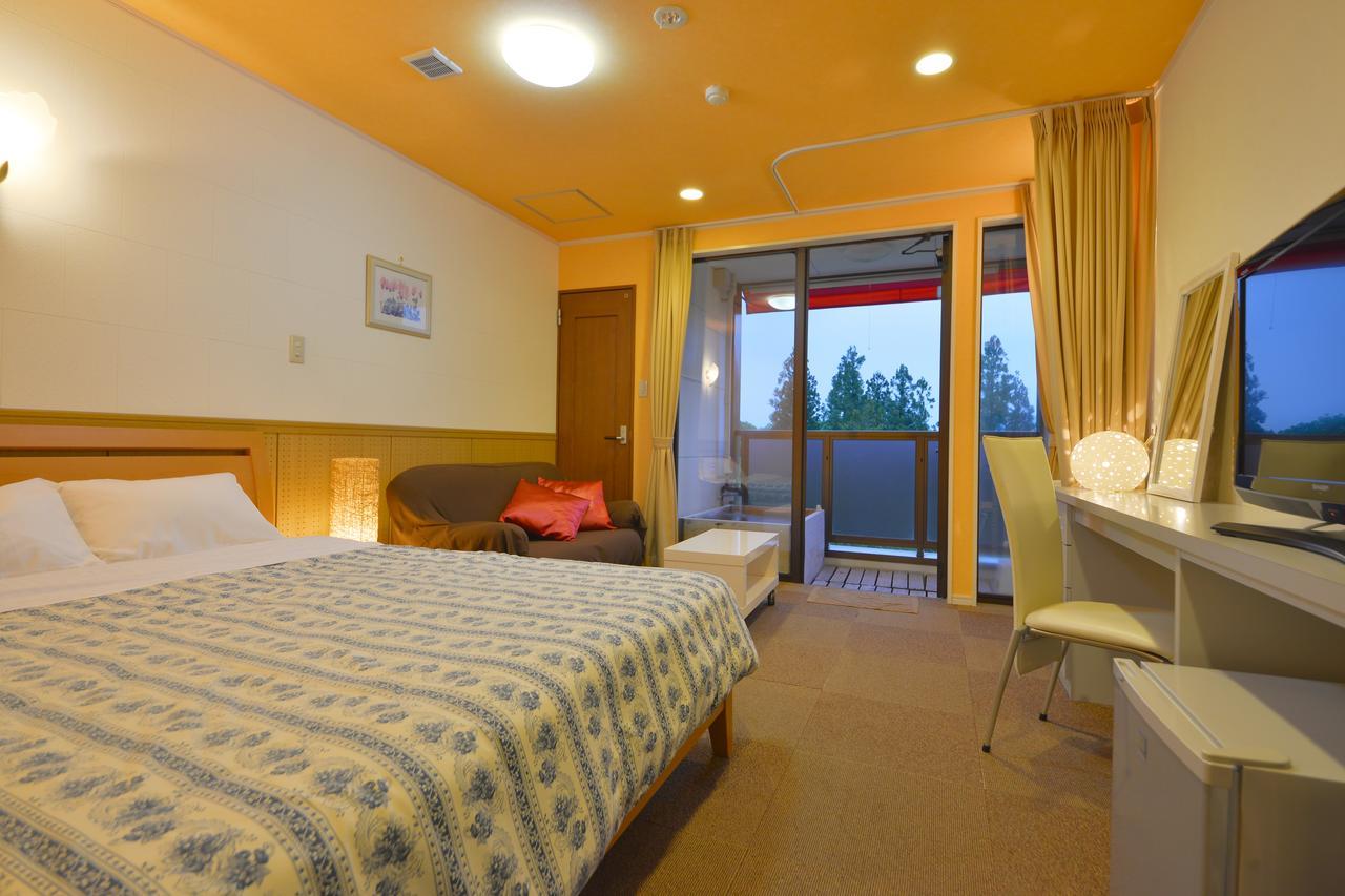 Hotel Casual Euro Нико Екстериор снимка