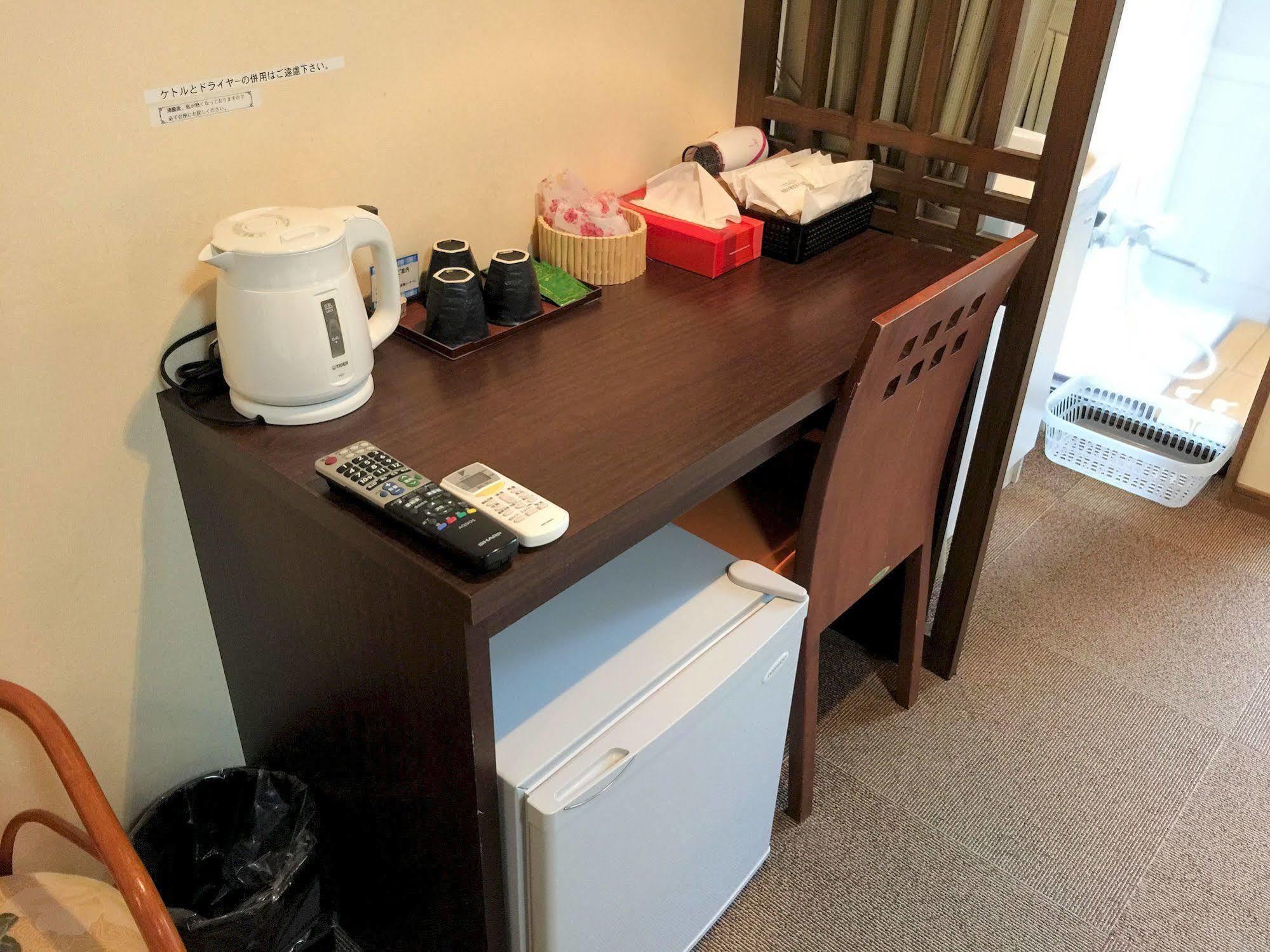 Hotel Casual Euro Нико Екстериор снимка